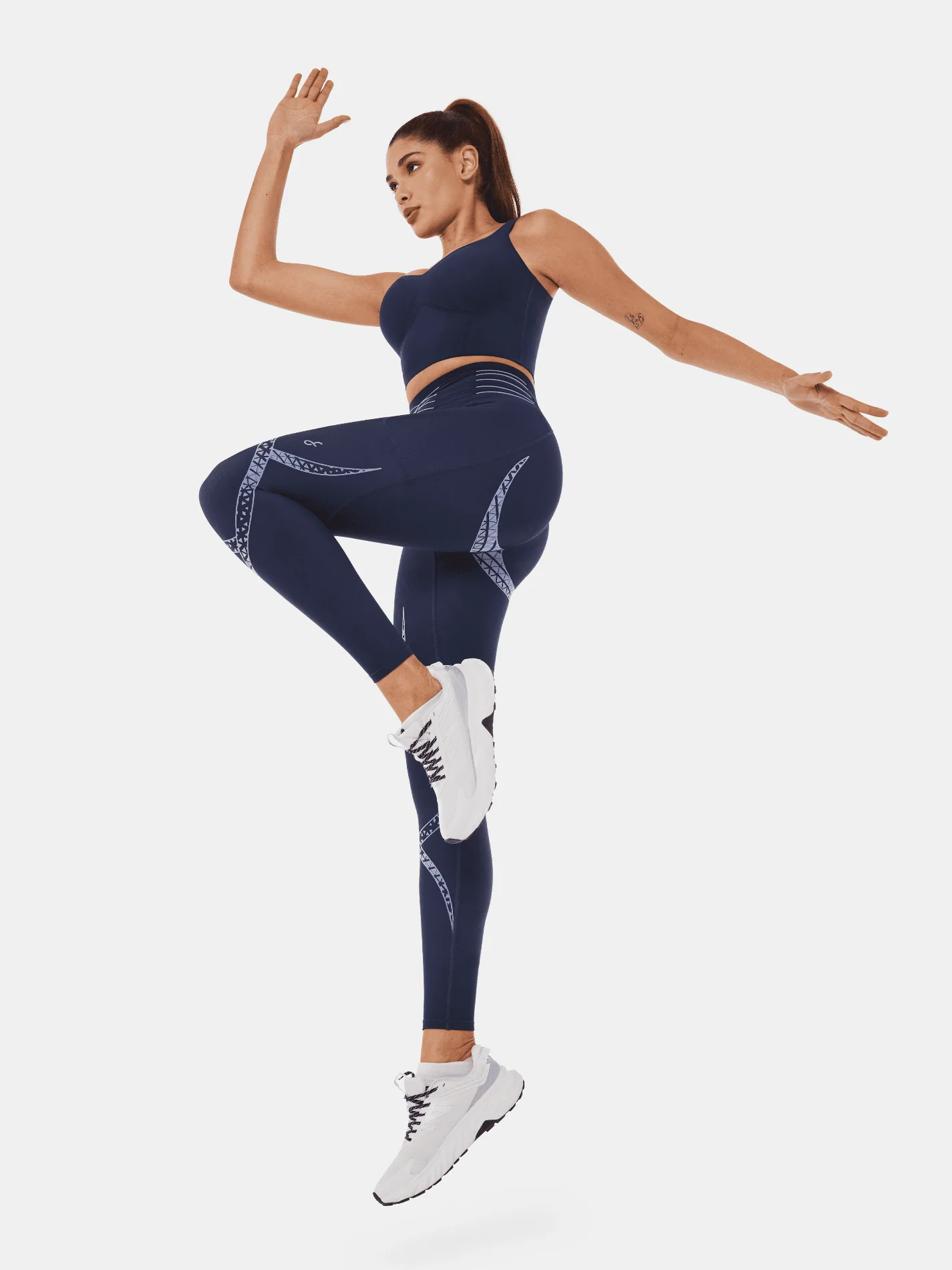 Body Sculpt PowerCore Leggings - Image 6